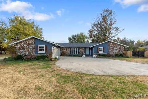423 W Salcedo Road, Sikeston, MO 63801