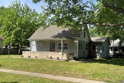 405 Navarre ST, Rossville, KS 66533