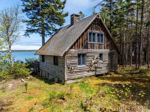 734 Duck Cove Road, Roque Bluffs, ME 04654