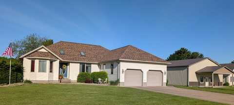 24 Senior Drive, Greenwich, OH 44837