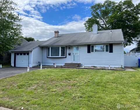 22 Farrell Avenue, Colonia, NJ 07067