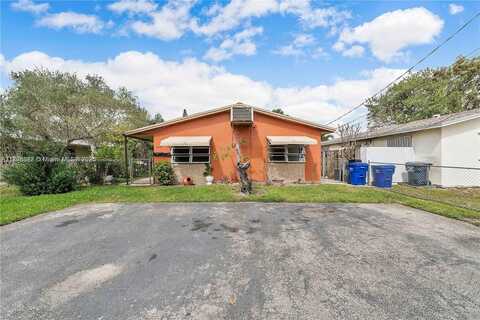 5831 Taylor St, Hollywood, FL 33021
