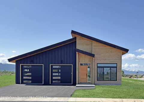 1085 PAWNEE Road, Driggs, ID 83422