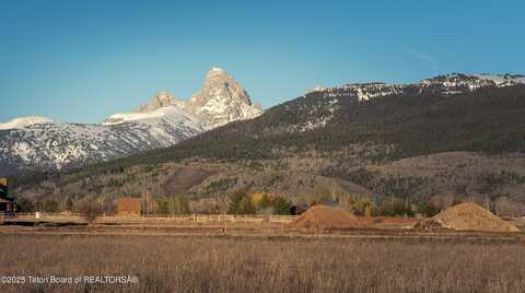 1904 PAINTBRUSH Circle, Driggs, ID 83422