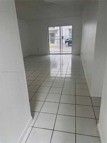 2710 W 76th St, Hialeah, FL 33016