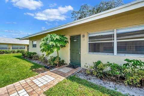 6897 SW 7th St, Margate, FL 33068