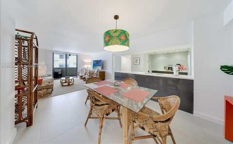 1621 Collins Ave, Miami Beach, FL 33139