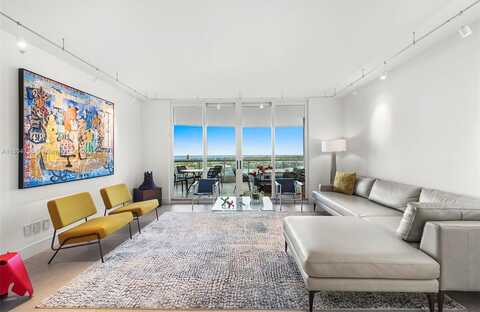 21050 Point Pl, Aventura, FL 33180