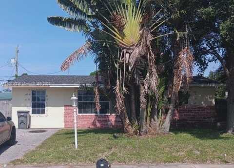 884 Montego Dr, West Palm Beach, FL 33415