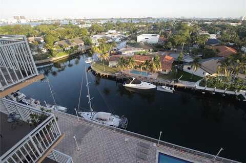 2450 NE 135th St, North Miami, FL 33181