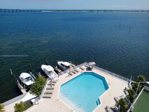 200 SE 15th Rd, Miami, FL 33129