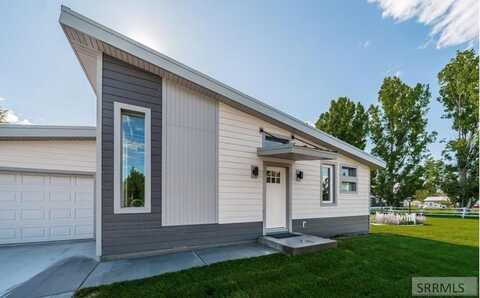 7869 S 400 W, Rexburg, ID 83440