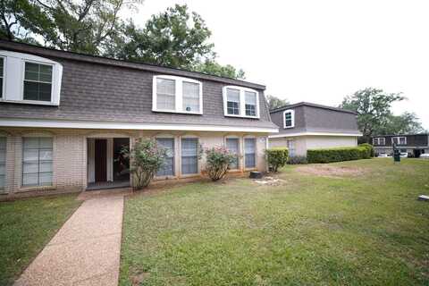 2020 Continental Avenue, Tallahassee, FL 32304