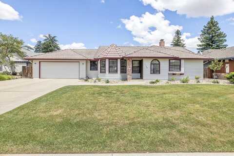 3320 W Victor Court, Visalia, CA 93277