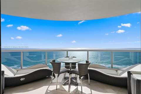 17555 Collins Ave, Sunny Isles Beach, FL 33160