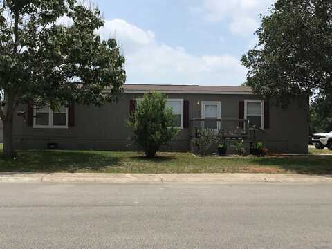 410 Limestone Dr, New Braunfels, TX 78130