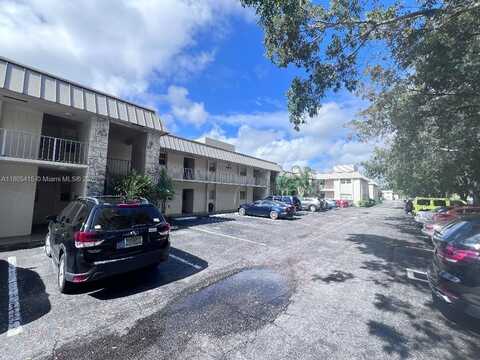 10693 N Military Trl, Palm Beach Gardens, FL 33410