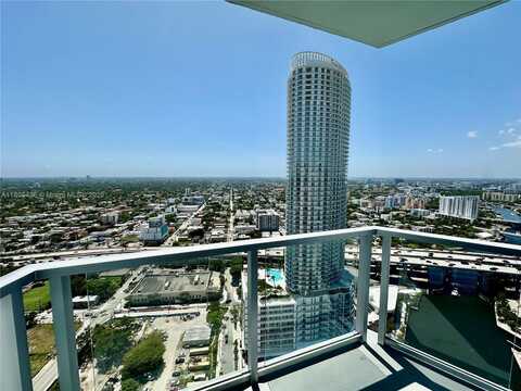 185 SW 7th St, Miami, FL 33130