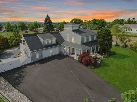 2040 East Main Road, Portsmouth, RI 02871