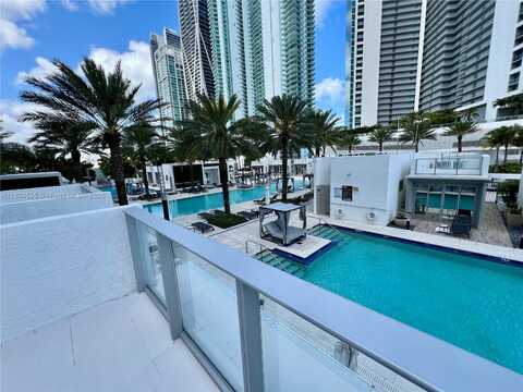 851 NE 1st Ave, Miami, FL 33132