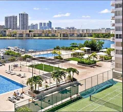 18041 Biscayne Blvd, Aventura, FL 33160