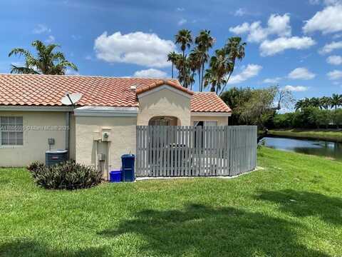 1510 Springside Dr, Weston, FL 33326