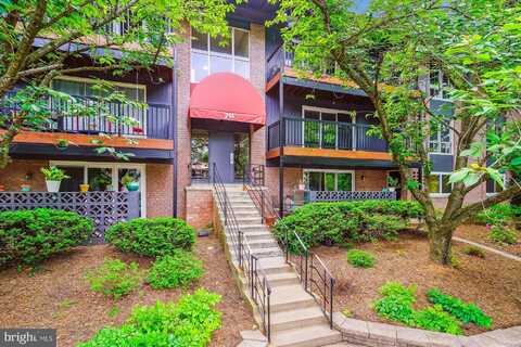 214 PARK TERRACE COURT SE, VIENNA, VA 22180
