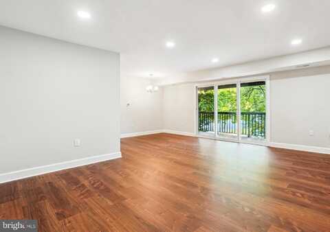 214 PARK TERRACE COURT SE, VIENNA, VA 22180