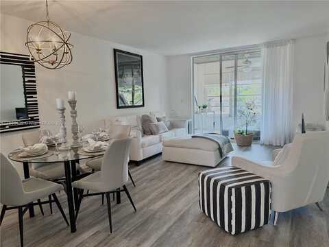 6770 Royal Palm Blvd, Margate, FL 33063