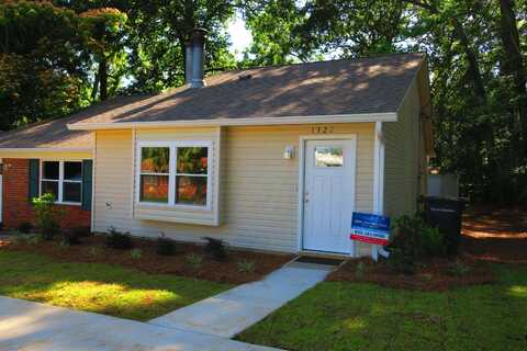 1328 Kings Drive, Tallahassee, FL 32301