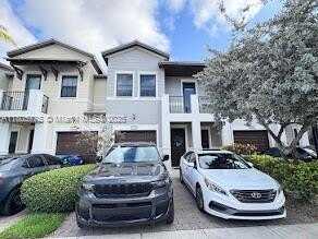 10409 NW 61st Ln, Doral, FL 33178