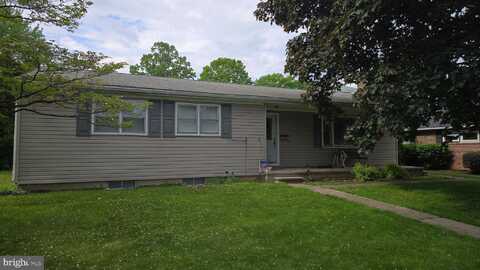 113 W MAPLE AVENUE, MYERSTOWN, PA 17067