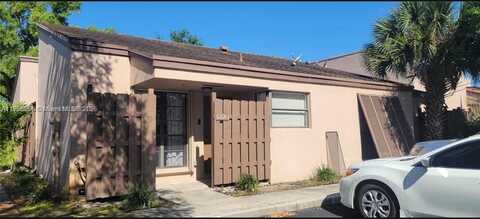 1220 NW 122nd Ter, Pembroke Pines, FL 33026