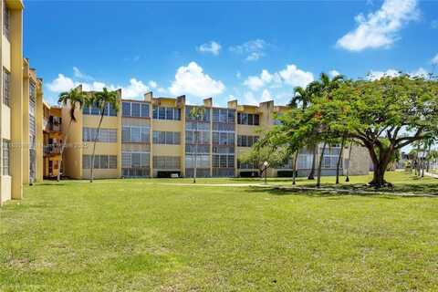 1551 NE Miami Gardens Dr, Miami, FL 33179