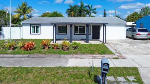 2135 SW 46th Ter, Fort Lauderdale, FL 33317
