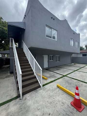 1684 SW 10th St, Miami, FL 33135