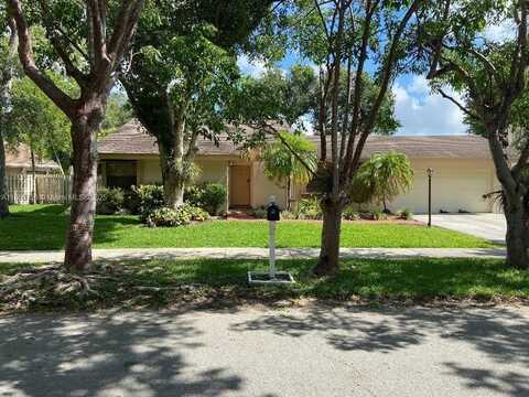 11611 SW 112th St, Miami, FL 33176