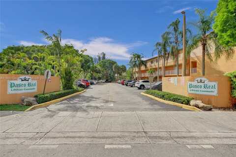 6205 Kendale Lakes Cir, Miami, FL 33183