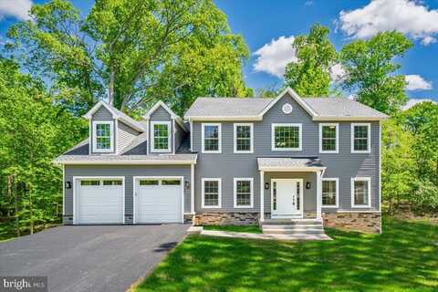 18 BROOKDALE DRIVE, LAWRENCE TOWNSHIP, NJ 08648