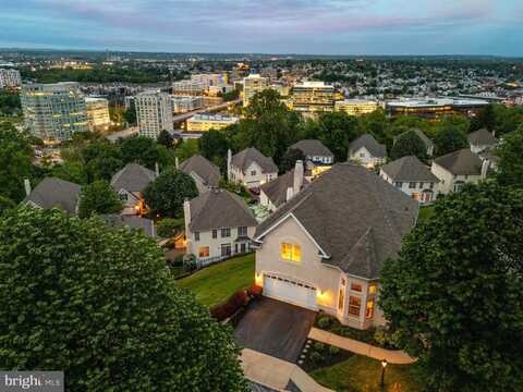 1123 RIVERVIEW LANE, CONSHOHOCKEN, PA 19428
