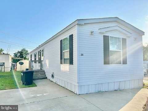 26 2ND STREET STREET, LOTHIAN, MD 20711