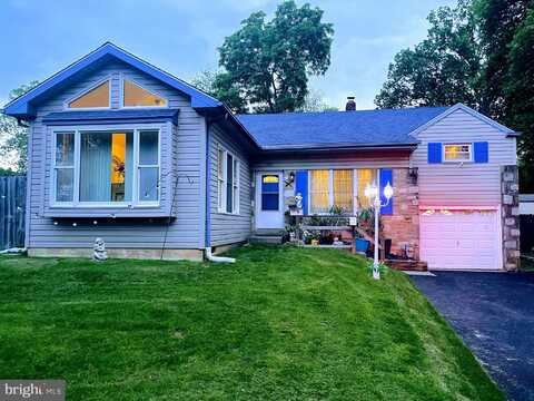 60 HAMILTON DRIVE, WARMINSTER, PA 18974