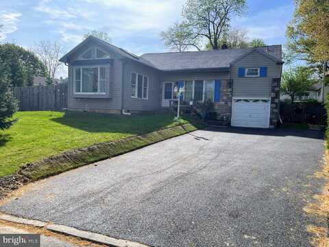 60 HAMILTON DRIVE, WARMINSTER, PA 18974