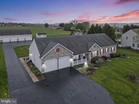2934 GRUNDSAU COURT, FOGELSVILLE, PA 18051