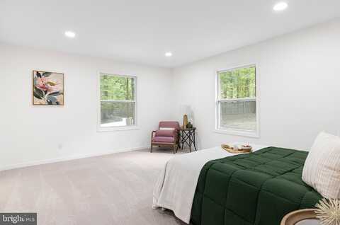 194 BLACK CUB RUN LANE, HARPERS FERRY, WV 25425