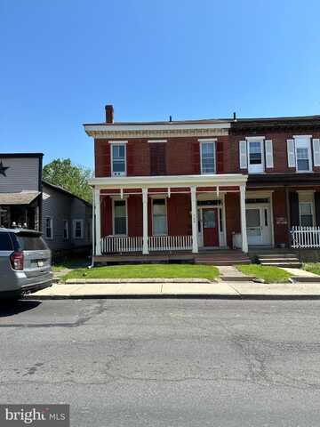 129 N MAIN STREET, SELLERSVILLE, PA 18960