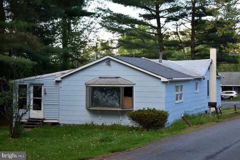 416 N HUNTER HIGHWAY, DRUMS, PA 18222