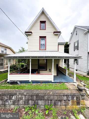 31 S MANN AVENUE, YEAGERTOWN, PA 17099