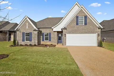 2395 Julianna Drive, Southaven, MS 38672