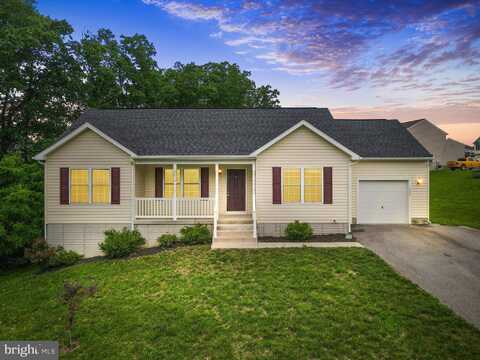546 TYLER WAY, MARTINSBURG, WV 25404